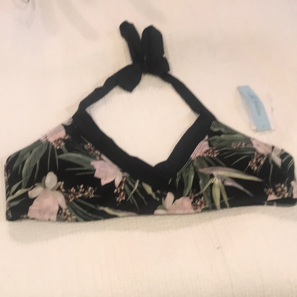 Bikini halter top